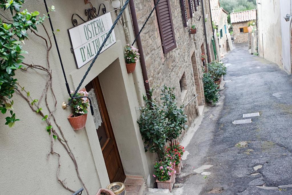 Residenza Palazzo Saloni Aparthotel Montalcino Exterior foto