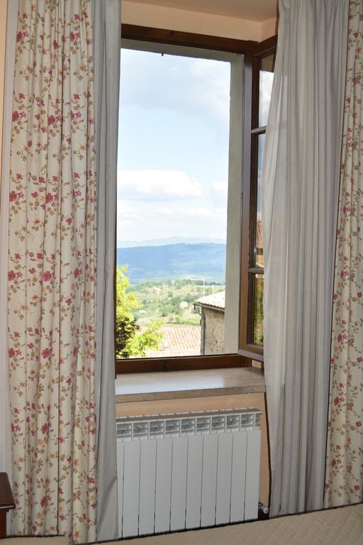 Residenza Palazzo Saloni Aparthotel Montalcino Exterior foto