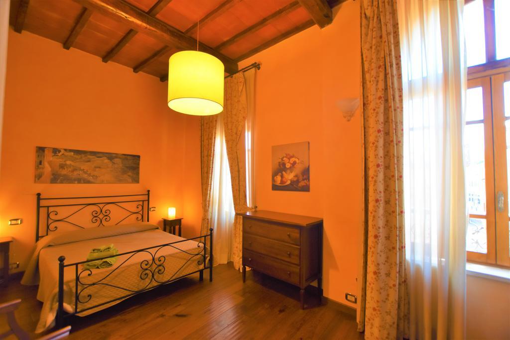 Residenza Palazzo Saloni Aparthotel Montalcino Exterior foto