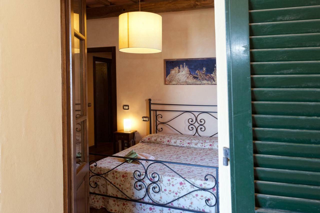 Residenza Palazzo Saloni Aparthotel Montalcino Exterior foto